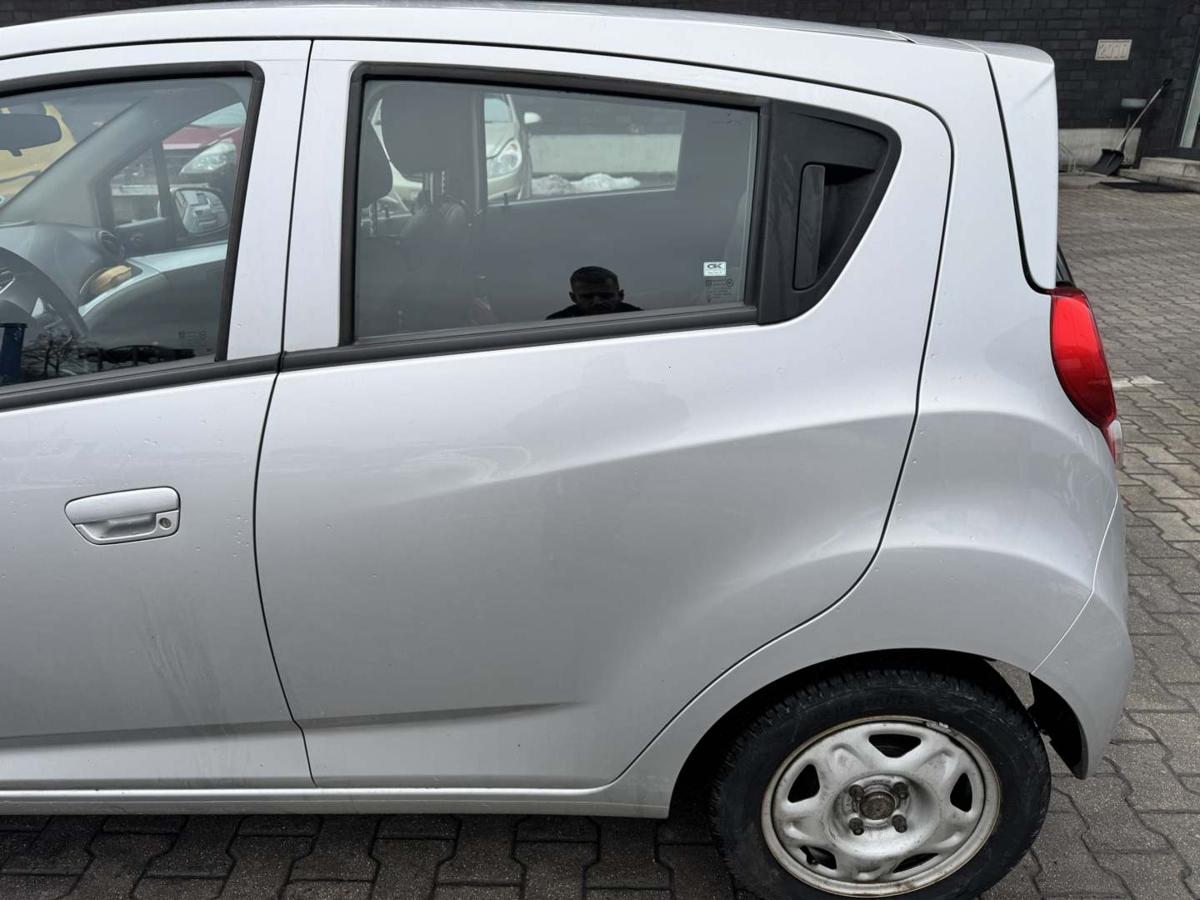 Chevrolet Spark original T&uuml;r hinten links GAN Ice Silver Met Rohbau Bj.2013